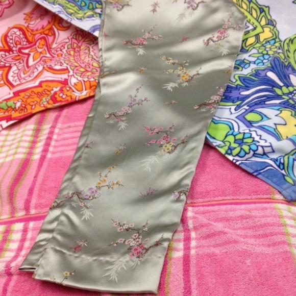 Silk Box Brand Size 10 - Picture 3 of 3